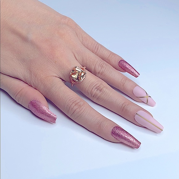 Rose Gold Cushion Morganite Diamond - Picture 8 of 11